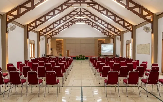Aula untuk paket one day Tjapoeng Resort Pancawati Bogor