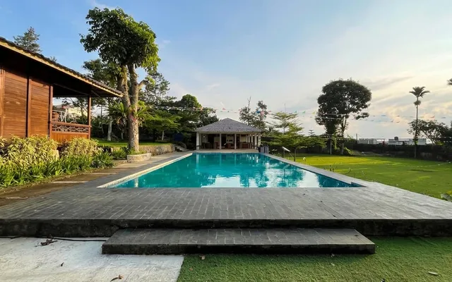Kegiatan outbound Tjapoeng Resort Pancawati Bogor