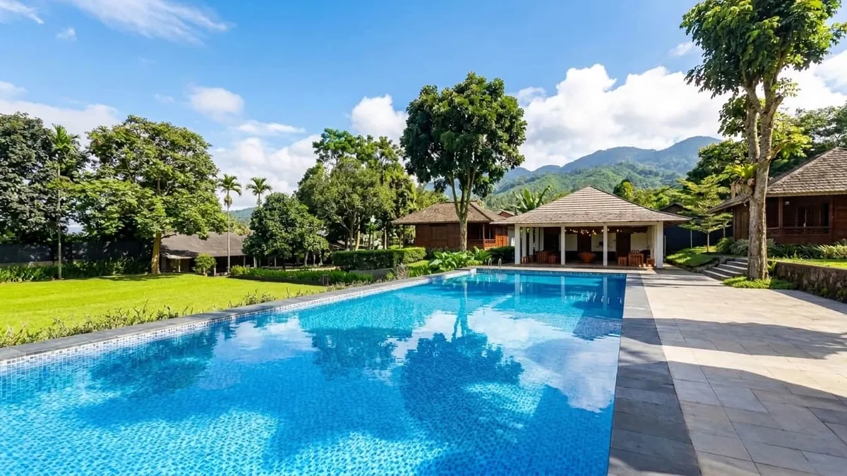 Kolam renang Tjapung Resort di Caringin Bogor