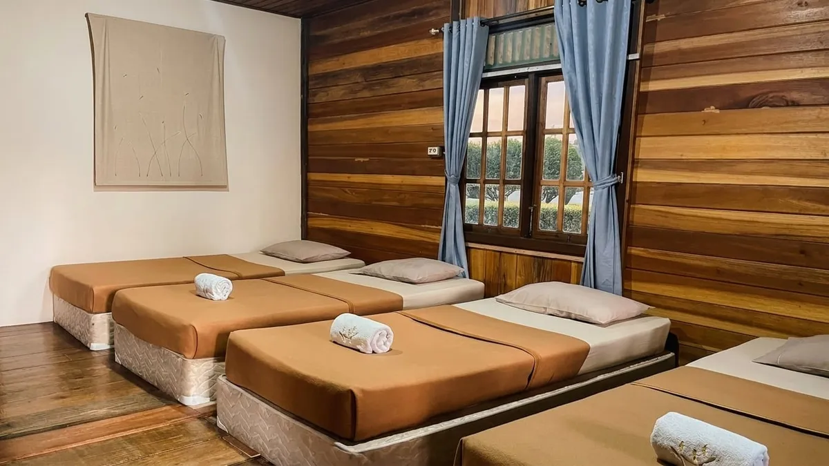 Kamar backpacker Tjapung Resort Bogor